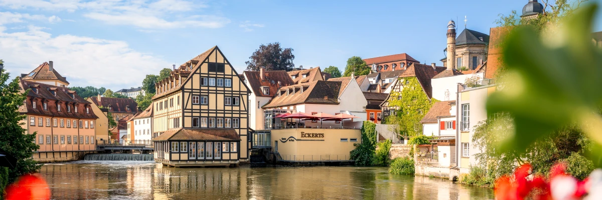Blick von der Bischofsmühlbrücke aufs ECKERTS Wirtshaus
